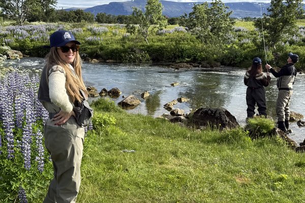 Hildur sparkar í Kjartan