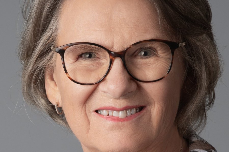 Ingibjörg ætlar að dáleiða heilan hóp í Sólheimum