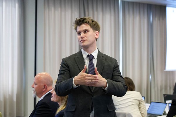 Segir að fjárfestingarstyrkir skili sér í „lægri orkureikningum fyrir bændur“