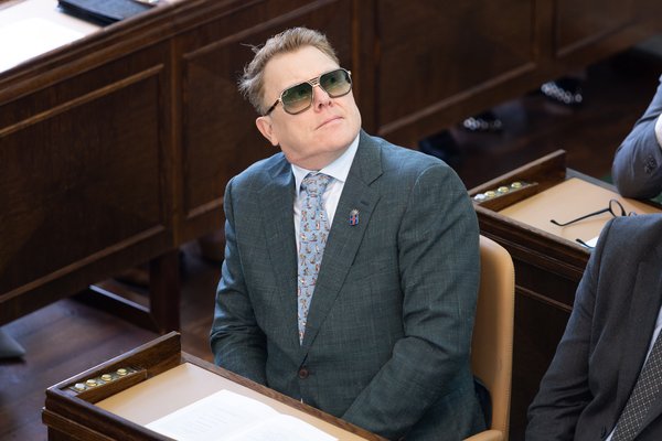 Jón Gnarr leggur til nafnabreytingu á Viðreisn