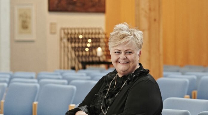 Jóna Hrönn Bolladóttir prestur