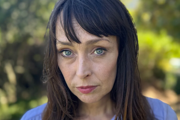 Kona frá Suður-Afríku opnar sig um mansal og nauðganir Epsteins