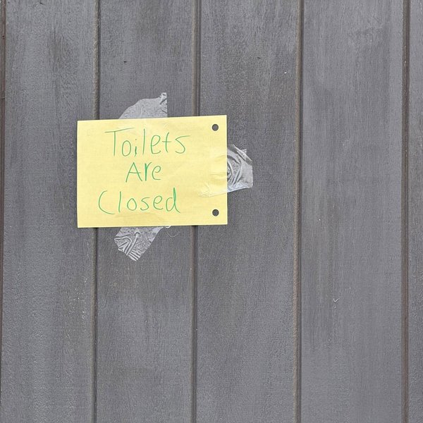 Eigendur náttúruperlu sakaðir um peningaplokk og metnaðarleysi