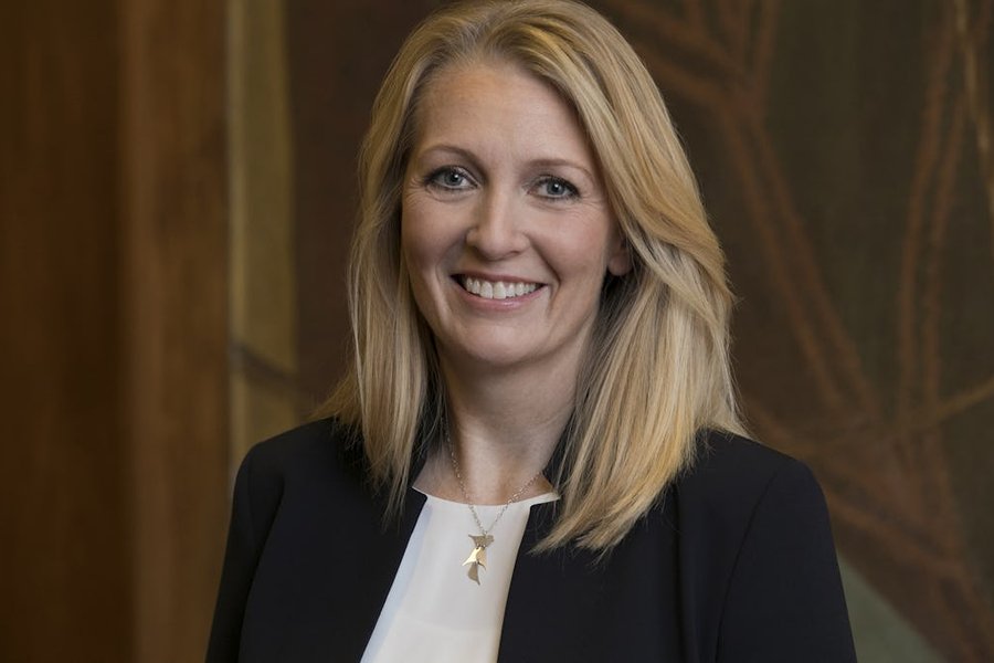 Landsbankinn mokar inn peningum