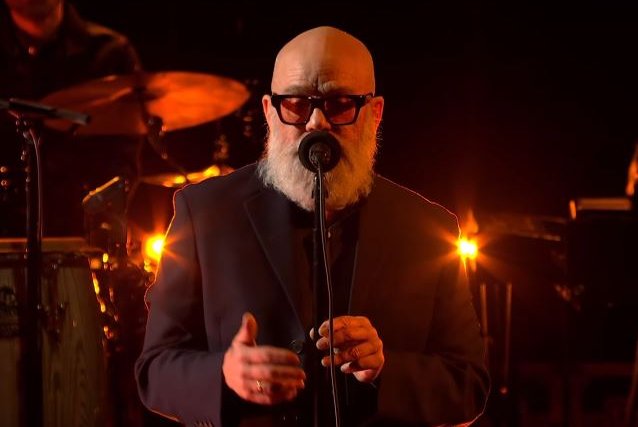 Michael Stipe klárar sína fyrstu sólóplötu