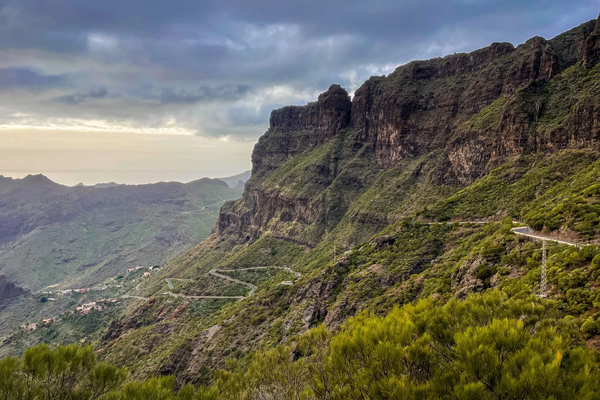 Lík ferðamanns fannst eftir leit á Tenerife