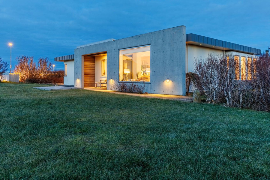 Setja eina og hálfa milljón á hvern fermeter