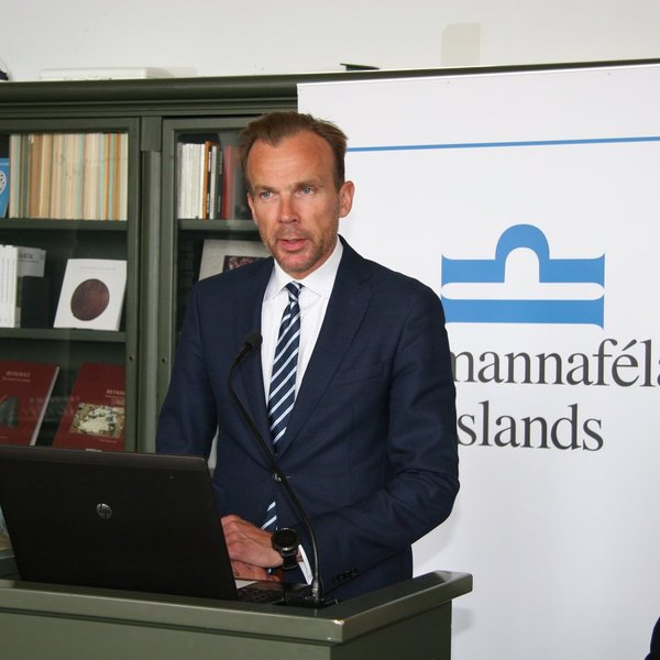 Reimar á sig nýja skó