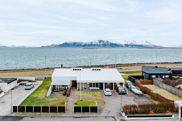 Glæsilegt einbýlishús með sjávarútsýni á Seltjarnarnesi til sölu