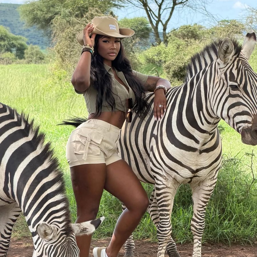 Jarðneskar leifar Ashlee Jenae afhentar fjölskyldu hennar