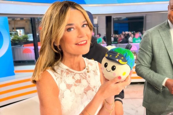 Savannah Guthrie yfirgaf útsendingu skyndilega