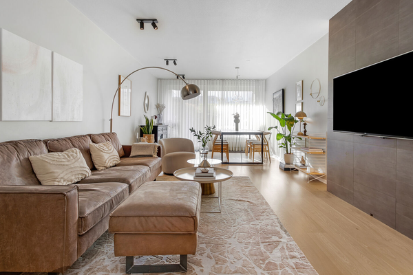 Elvar og Eyrún selja í Garðabænum