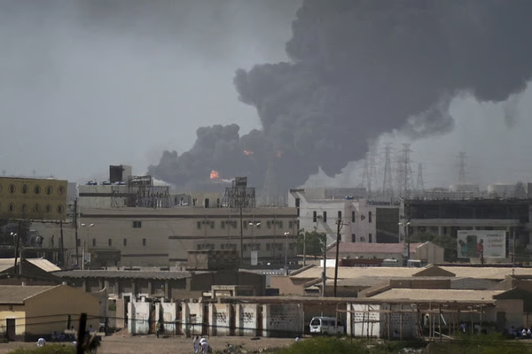 Þrettán börn meðal látinna eftir drónaárás á sjúkrahús