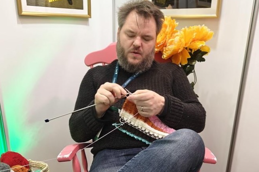 „Eru allir gengnir af göflunum að taka þátt í að normalisera AI ógeð?“