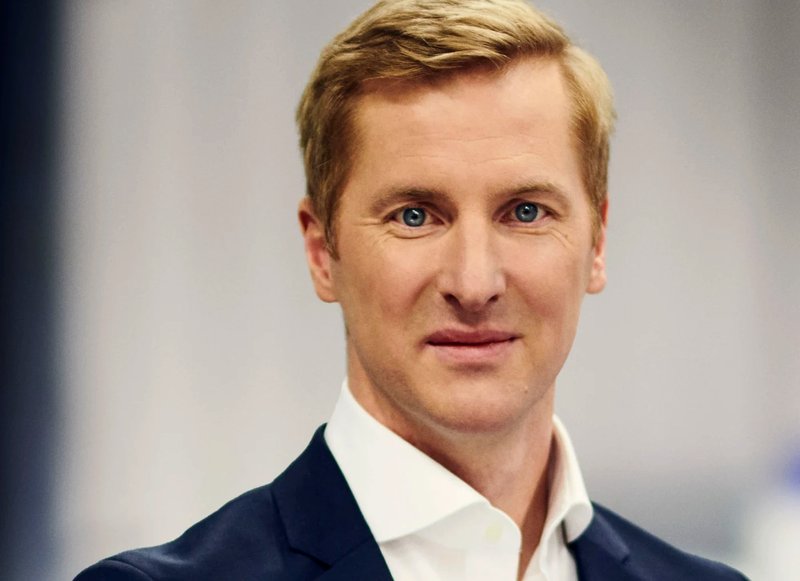 Sveinn Sölvason Össur