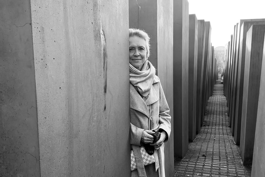 Þorgerður Katrín sökuð um hræsni í minningarfærslu um helförina