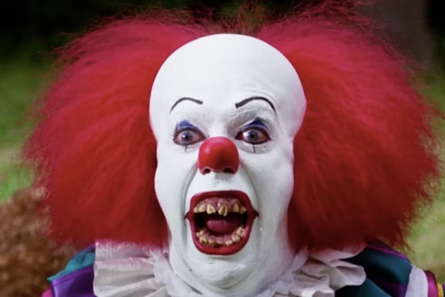 Tim Curry er fallinn frá