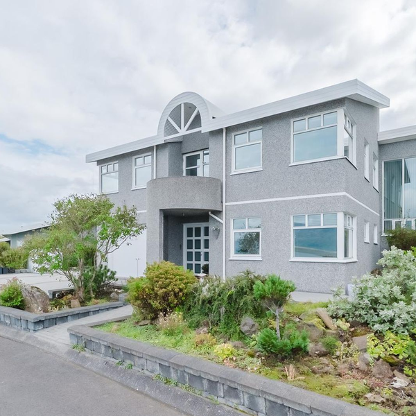 Frábært fjölskylduhús fáanlegt