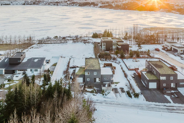 Selja draumaeign við Elliðavatn