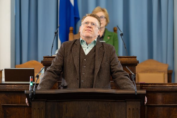 Jón Gnarr fór á kostum á Alþingi