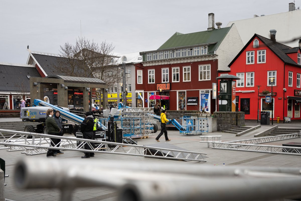 Uppsetning á skautasvelli NOVA