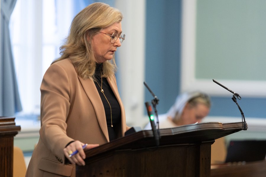 Heyrnar- og talmeinastöðin lögð niður