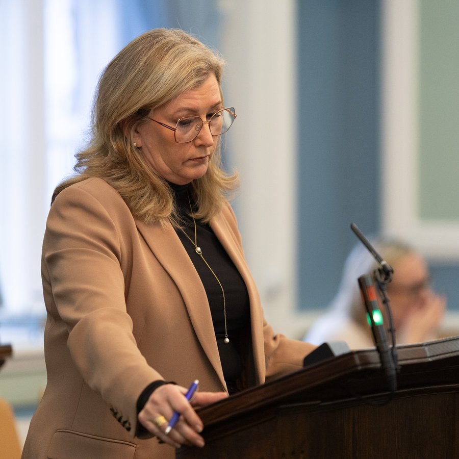 Ætla að endurskoða löggjöf um tæknifrjóvgun