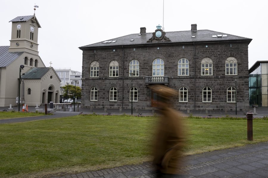 Fyrrum þingmaður sækist eftir forstjóraembætti