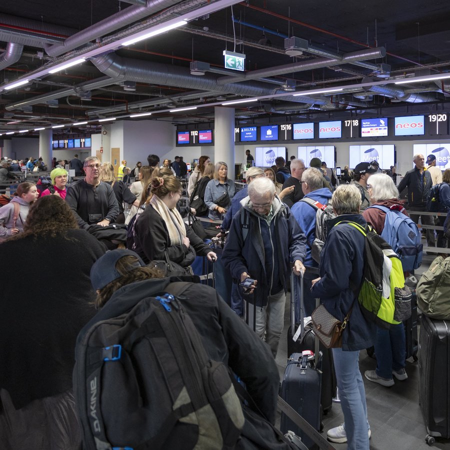 Kom til Íslands til að sækja skítuga peninga