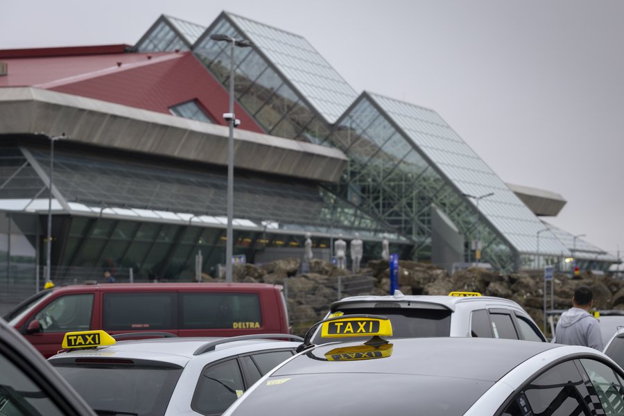 45 ára karlmaður faldi hálft kíló af kóki innvortis