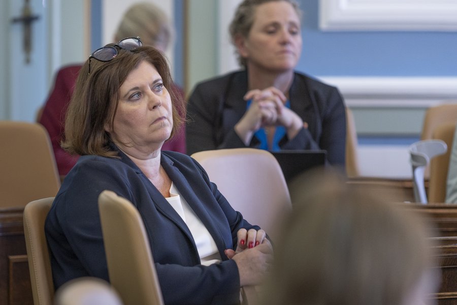 Upprisa Ásthildar Lóu