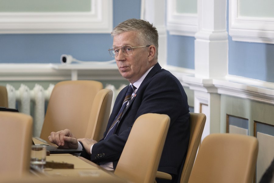 Víðir varar við úreltu viðvörunarkerfi Íslands