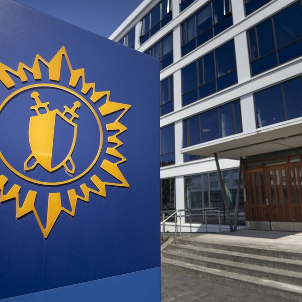 Lögreglan sendi óvart út falsaða mynd