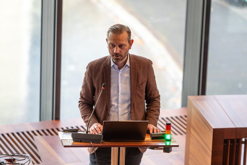 Einar Þorsteinsson