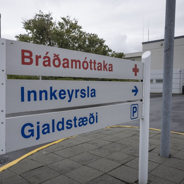 Einn á bráðamóttöku eftir slys