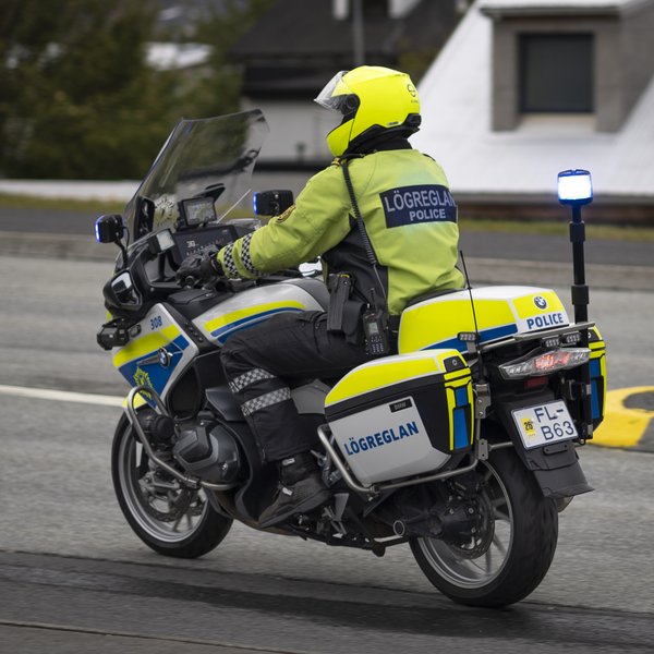 Lögreglan kom auga á virkilega grunsamlegan mann