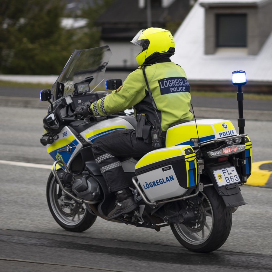 Lögreglan kom auga á virkilega grunsamlegan mann