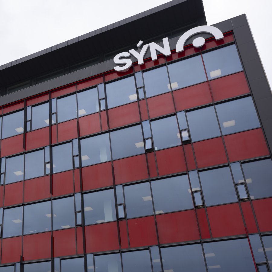 Enski boltinn orðinn 65% dýrari á einu ári