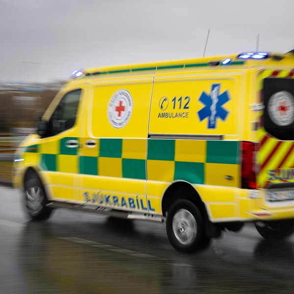 Fórnarlamb flutt á sjúkrahús