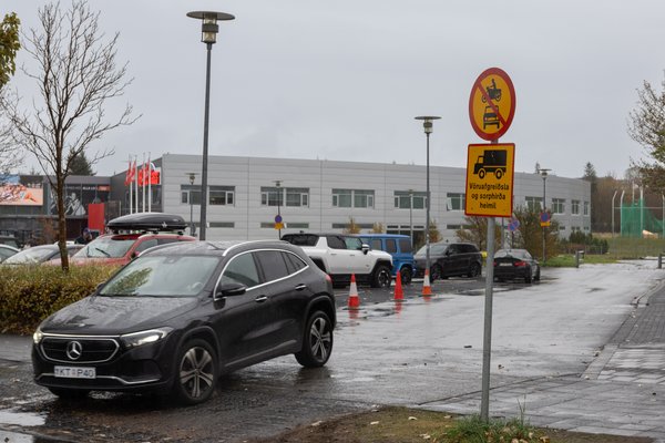 Hættusvæði óbreytt í Laugardal í rúm tvö ár