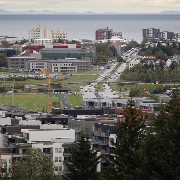 Björn segir Reykjavík eiga fjöldamet í bílastæðum