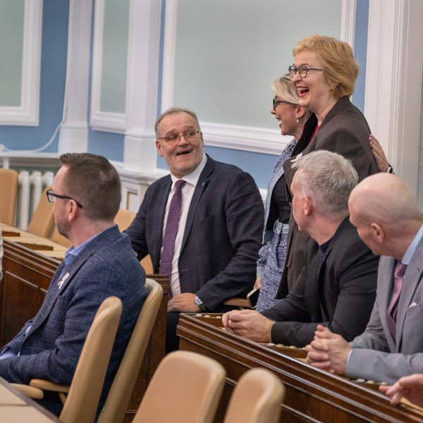 Söguleg stund á Alþingi í dag