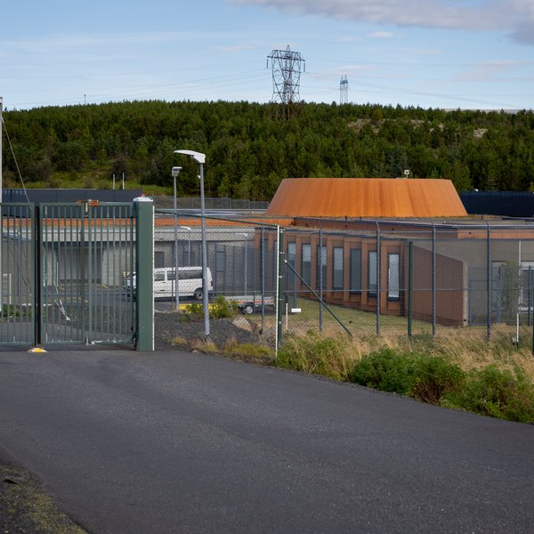 Kvenfangi kvartaði undan klefamálum á Hólmsheiði