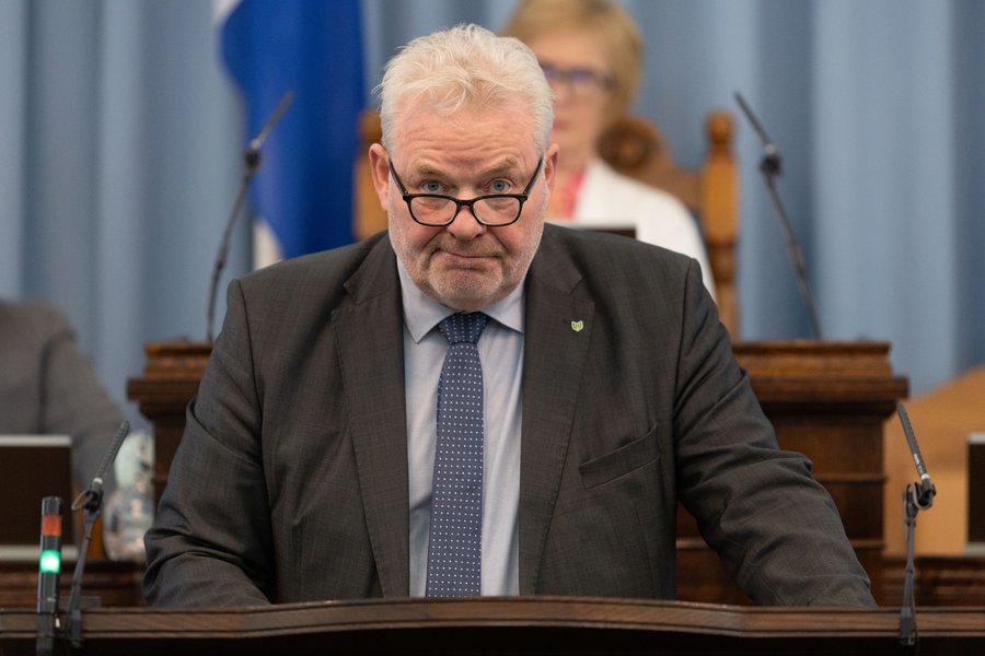 Sigurður vill Willum