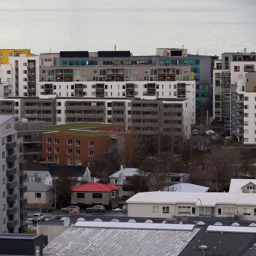 Bæta fjórum vikum við gæsluvarðhald