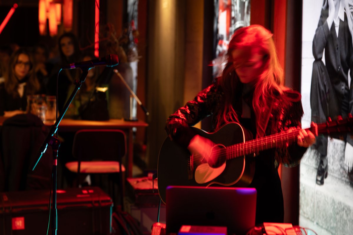 Elín Hall Iceland Airwaves