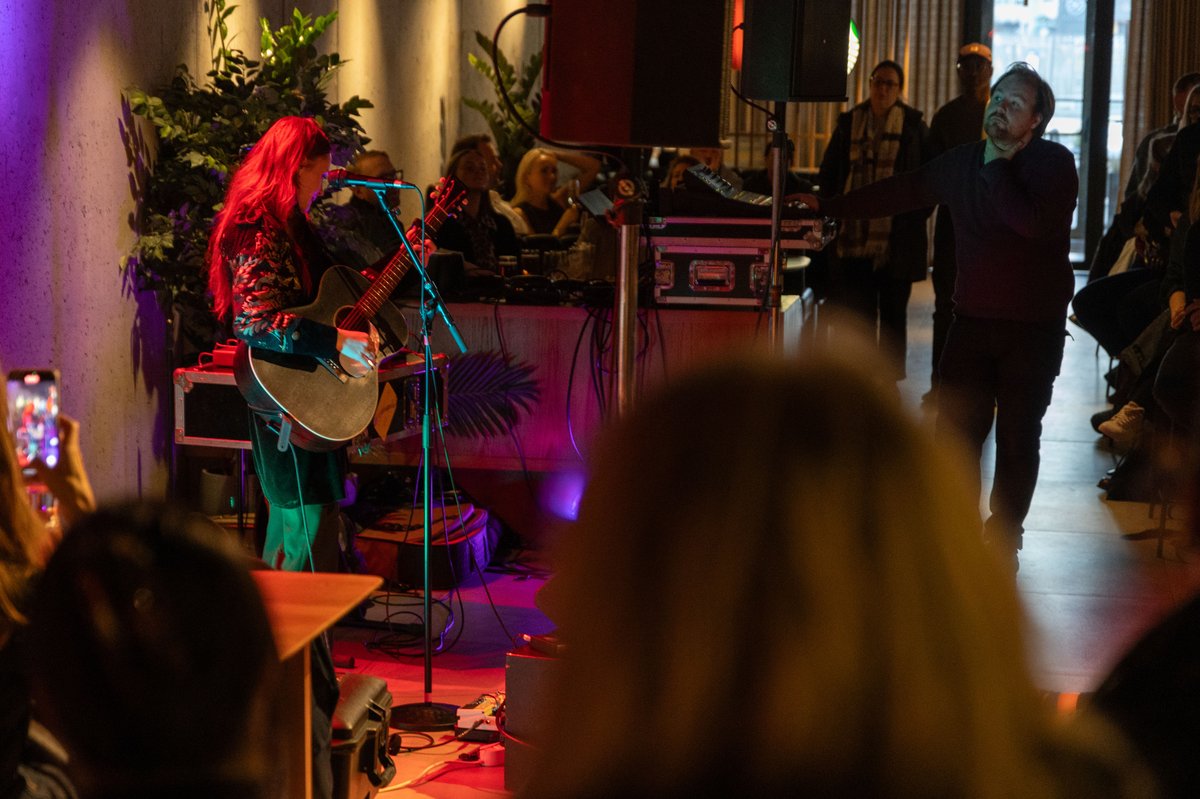 Elín Hall Iceland Airwaves