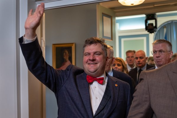 Foreldrar og sérfræðingar keppast við að leiðrétta Pawel