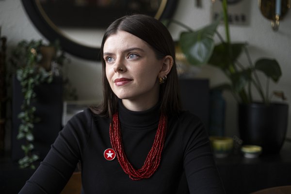 Aldamótabarn alin upp undir regnboga