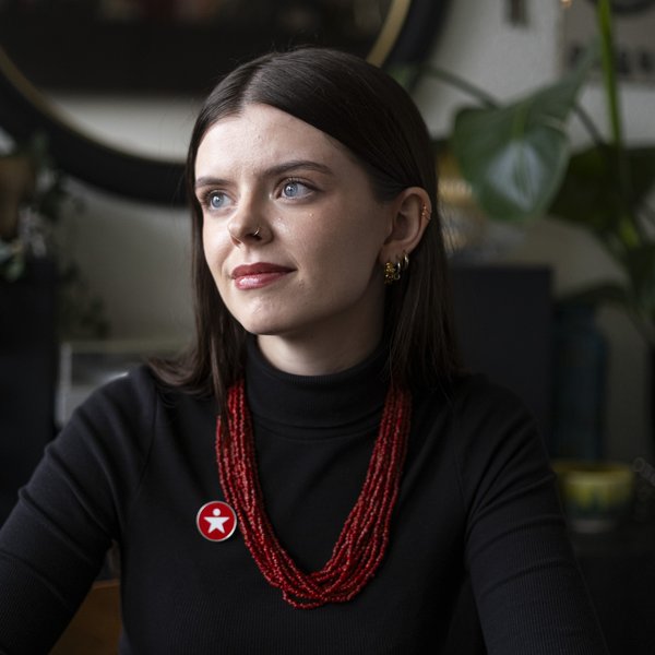 Aldamótabarn alin upp undir regnboga